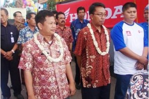 Kadisdikpora sat menghadiri Honda Technical Skill Contest 2014. 